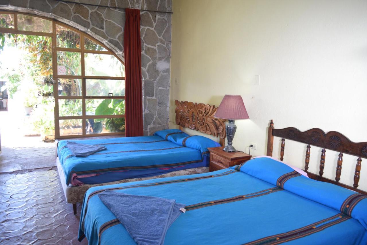 Hotel Playa Linda Panajachel Buitenkant foto
