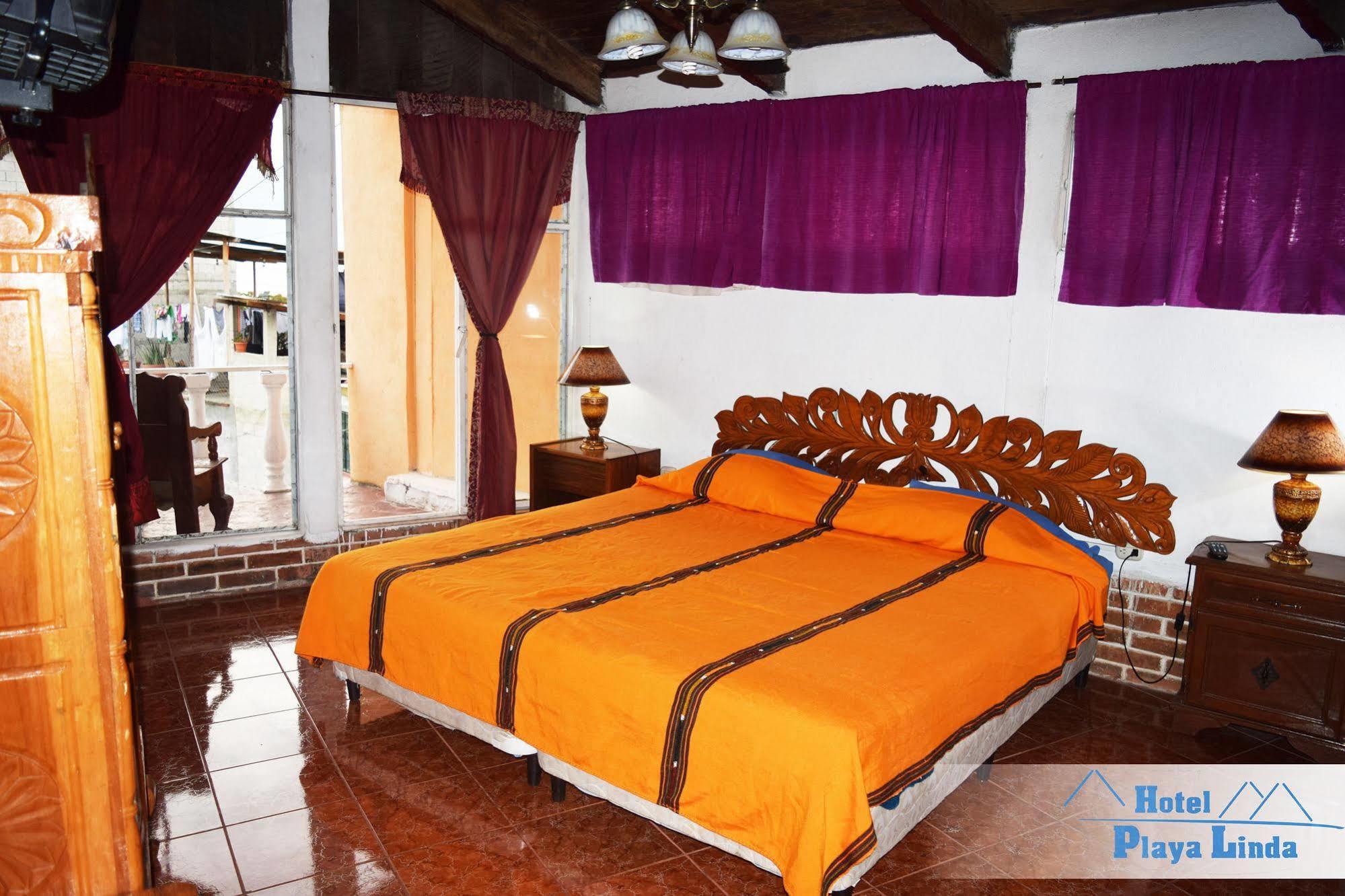 Hotel Playa Linda Panajachel Buitenkant foto