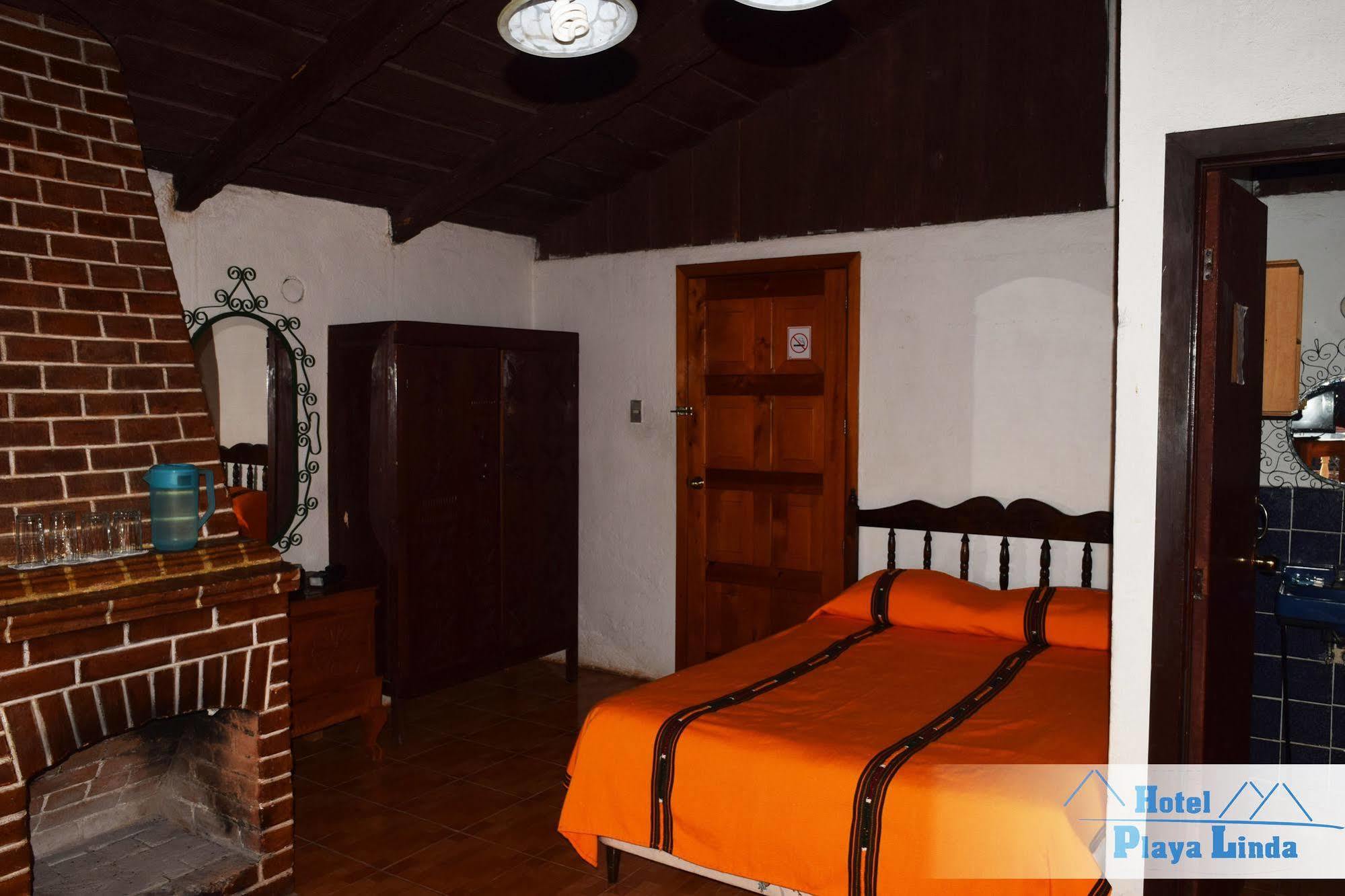 Hotel Playa Linda Panajachel Buitenkant foto
