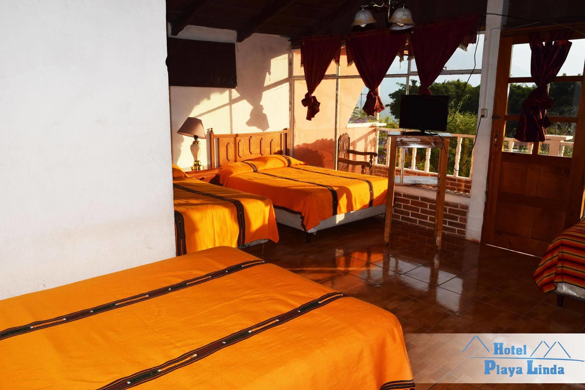 Hotel Playa Linda Panajachel Buitenkant foto